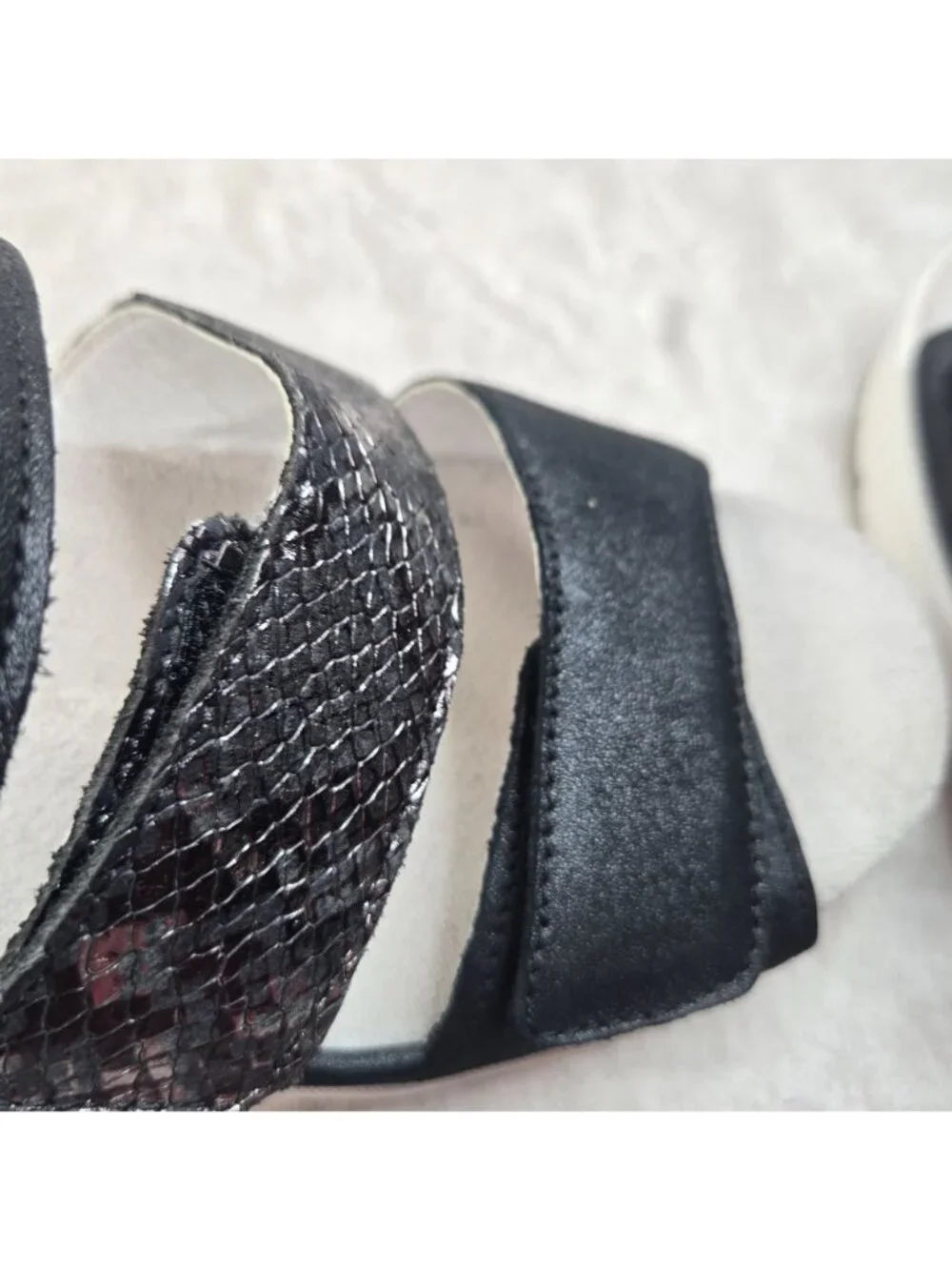 Waldlaufer Comfort Platform Sandals Size 9.5 Black Leather Walking Strappy Wedge